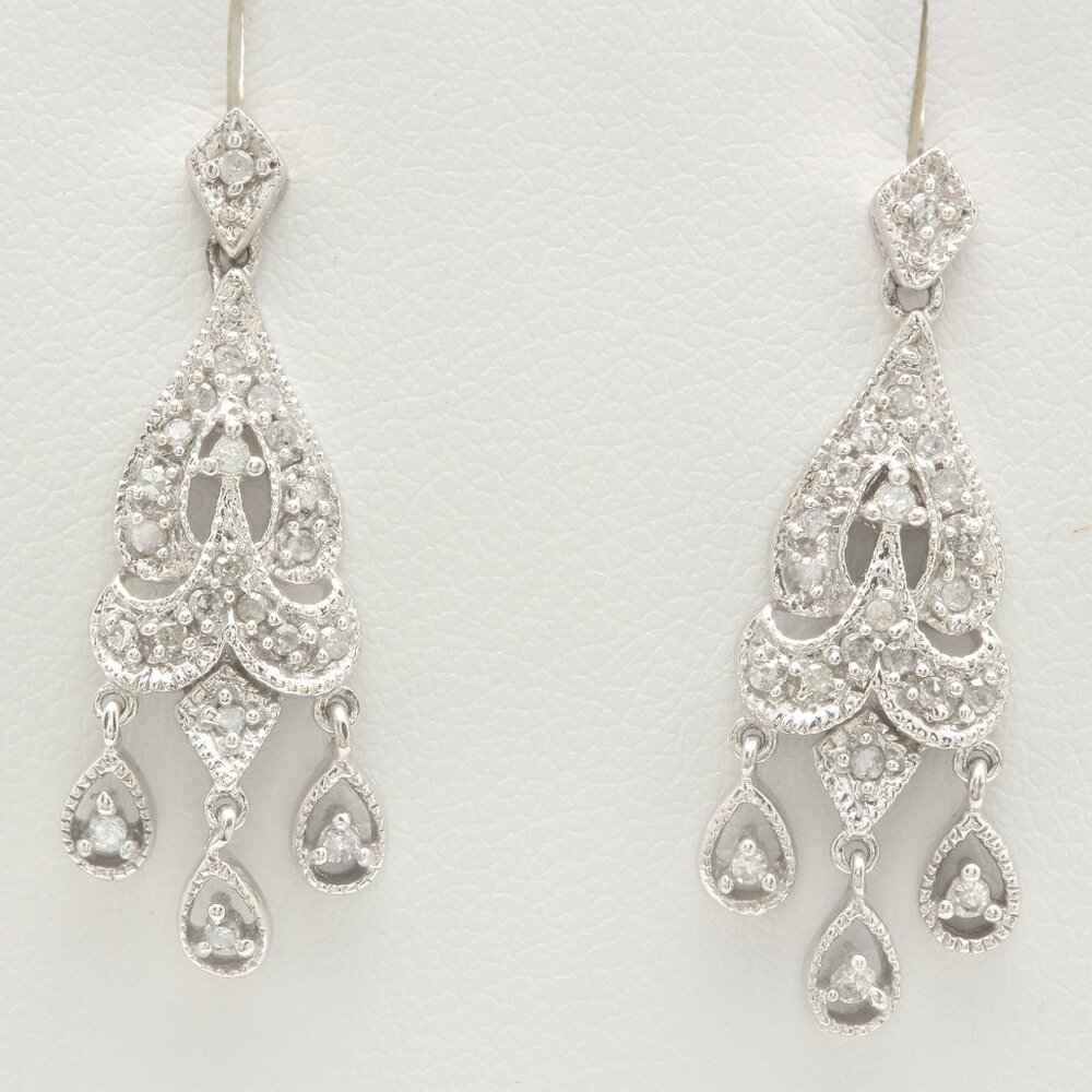 0.20 Carat Natural Diamonds in 10K Solid White Gold Stud Earrings
